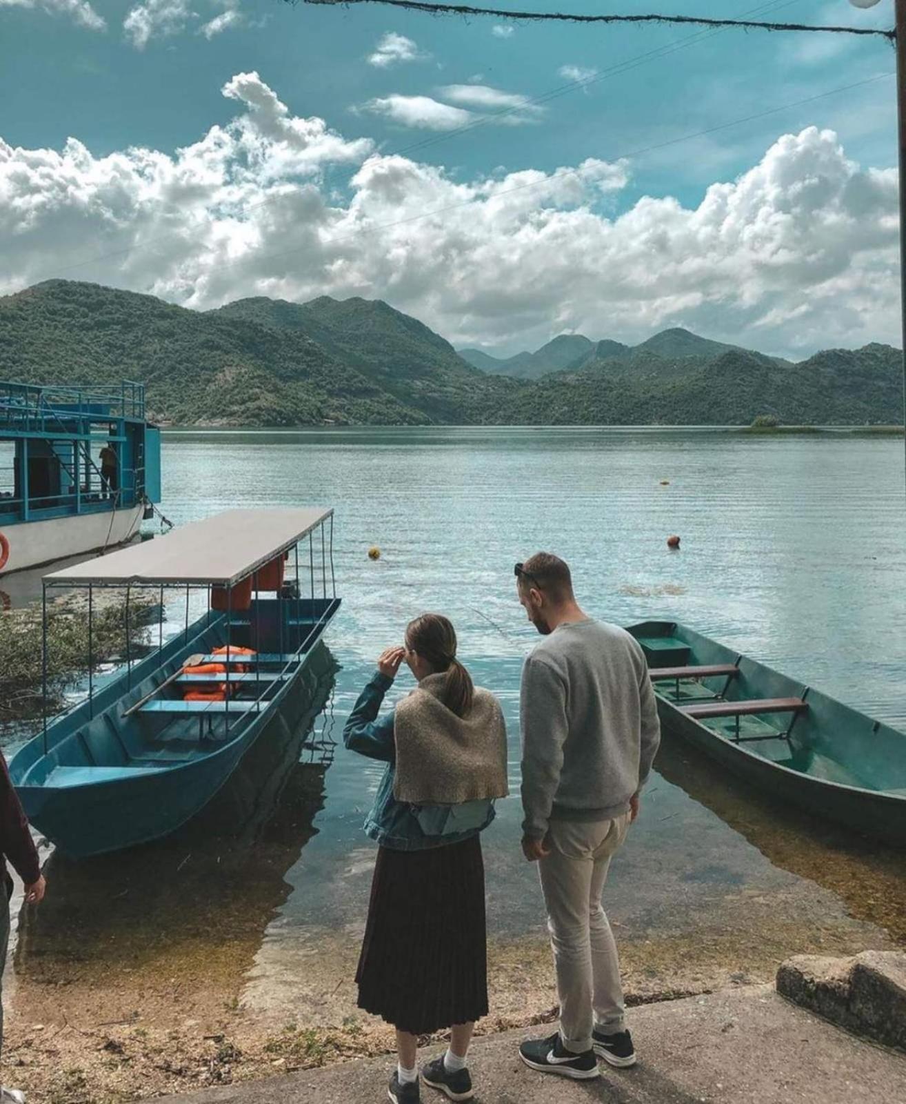 Lakeside Harmony Apartment Golubovci Luaran gambar